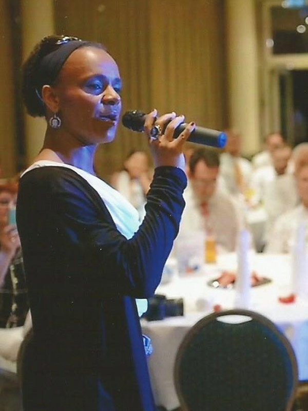 Live Sängerin Berlin